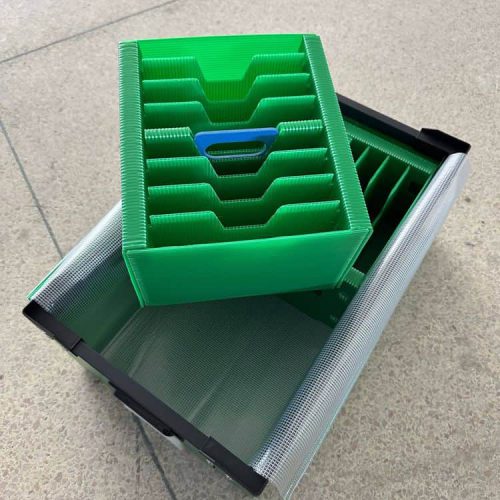 中空板骨架箱